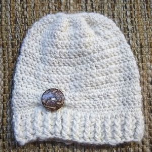 Messy bun/ponytail hat